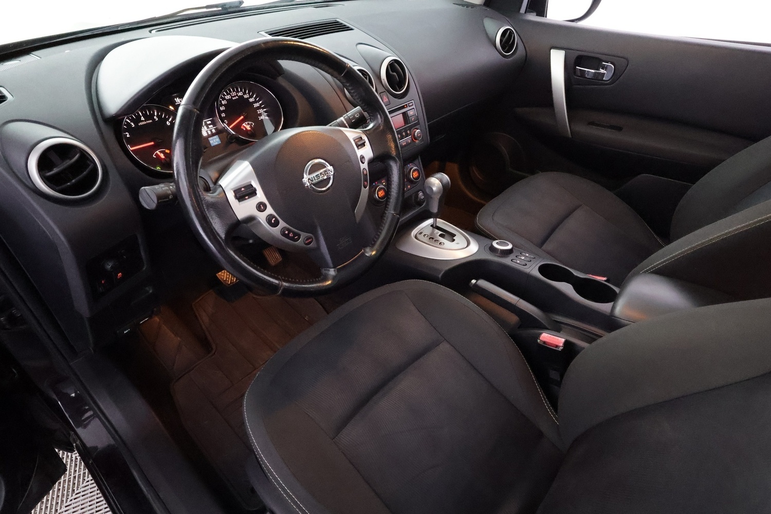 Nissan Qashqai+2 vaihtoauto