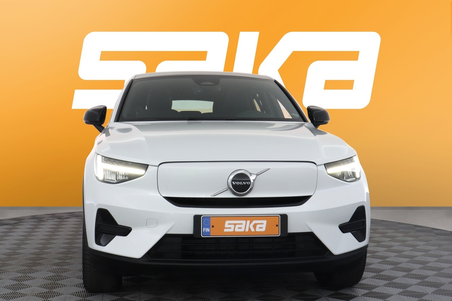 Volvo C40 vaihtoauto