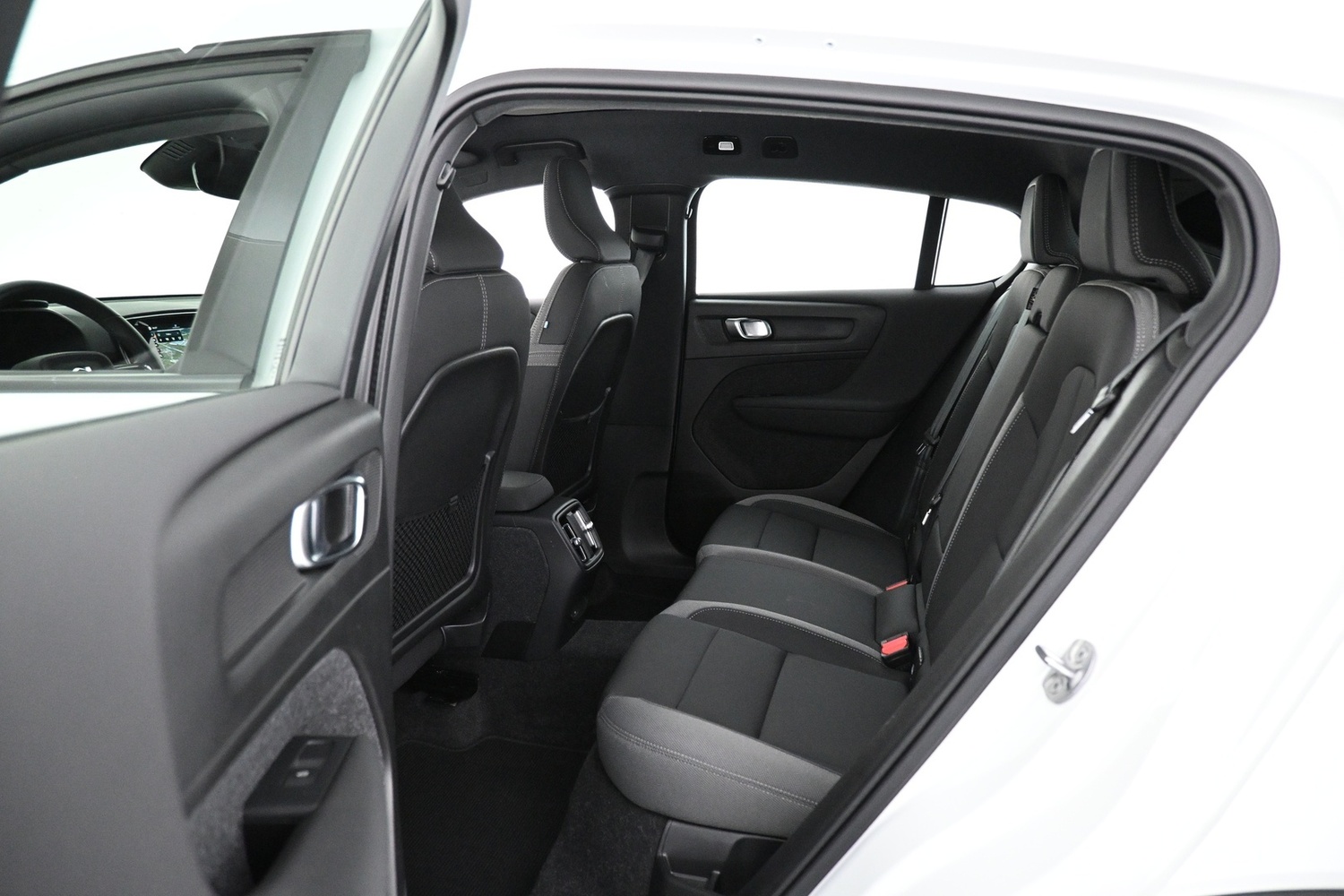 Volvo C40 vaihtoauto