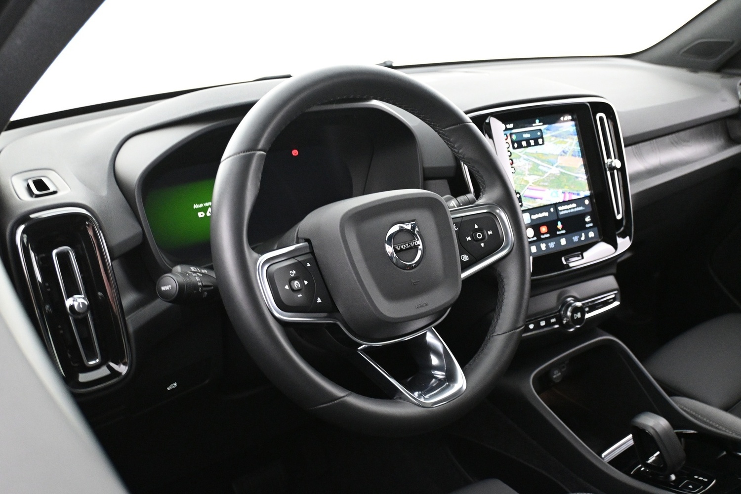 Volvo C40 vaihtoauto