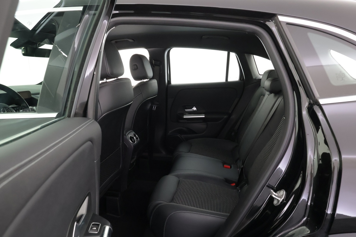 Mercedes-Benz GLA vaihtoauto