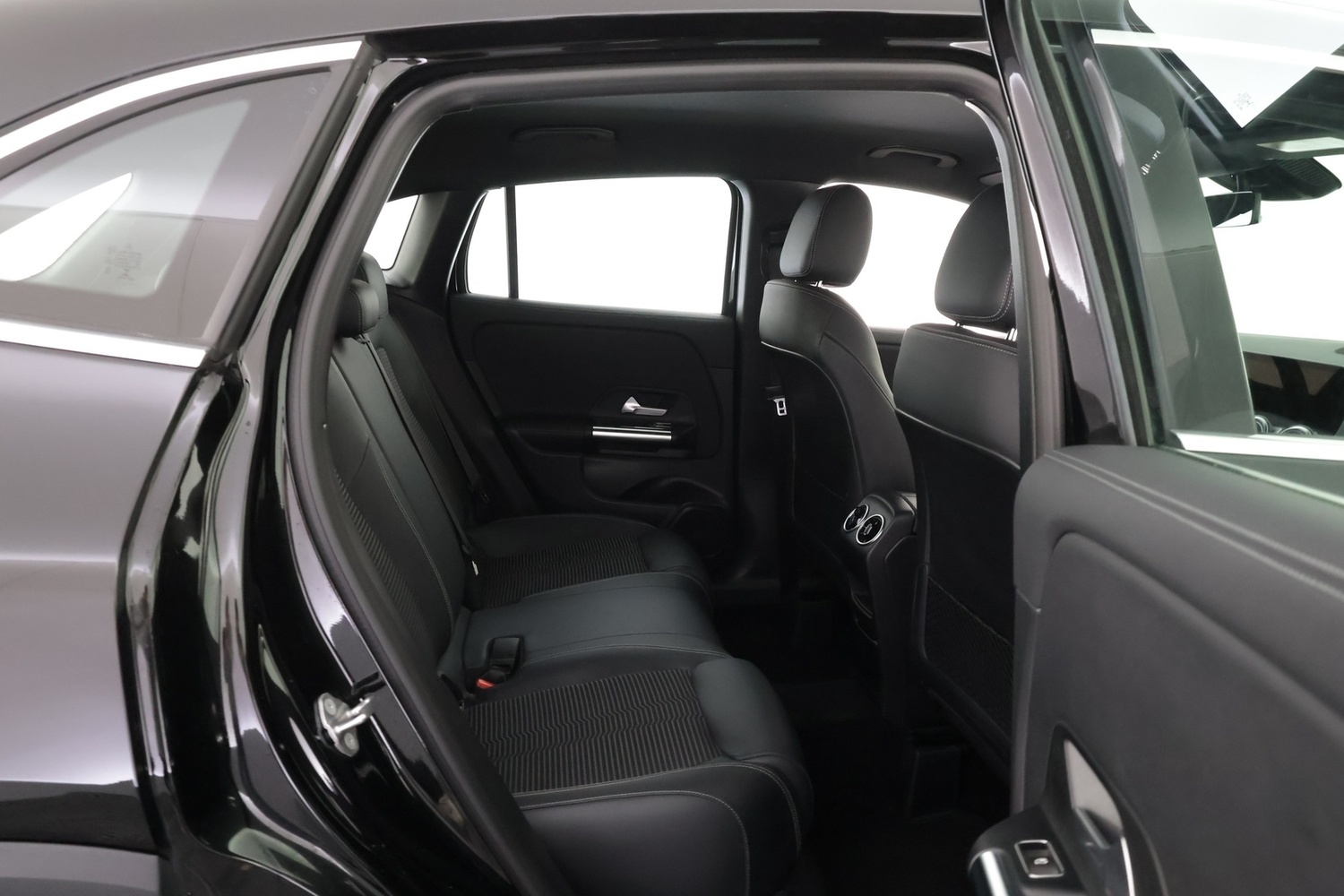 Mercedes-Benz GLA vaihtoauto