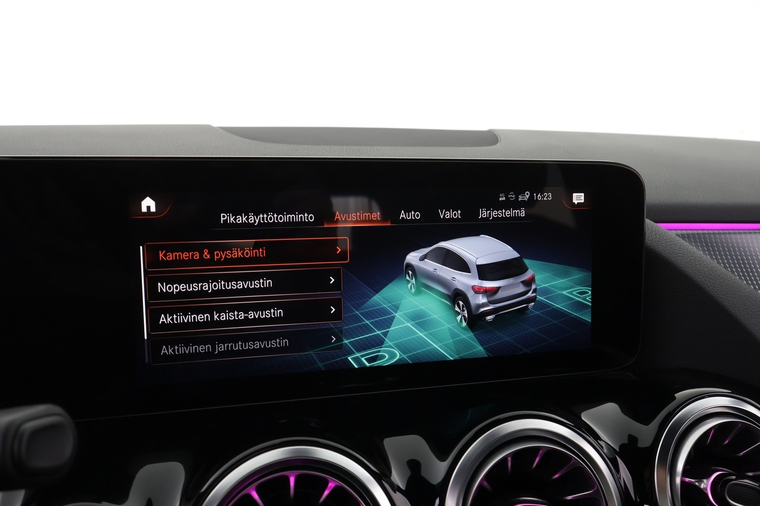Mercedes-Benz GLA vaihtoauto