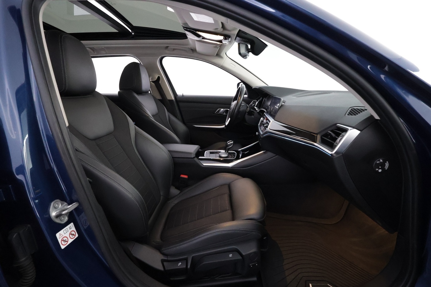 BMW 330 vaihtoauto