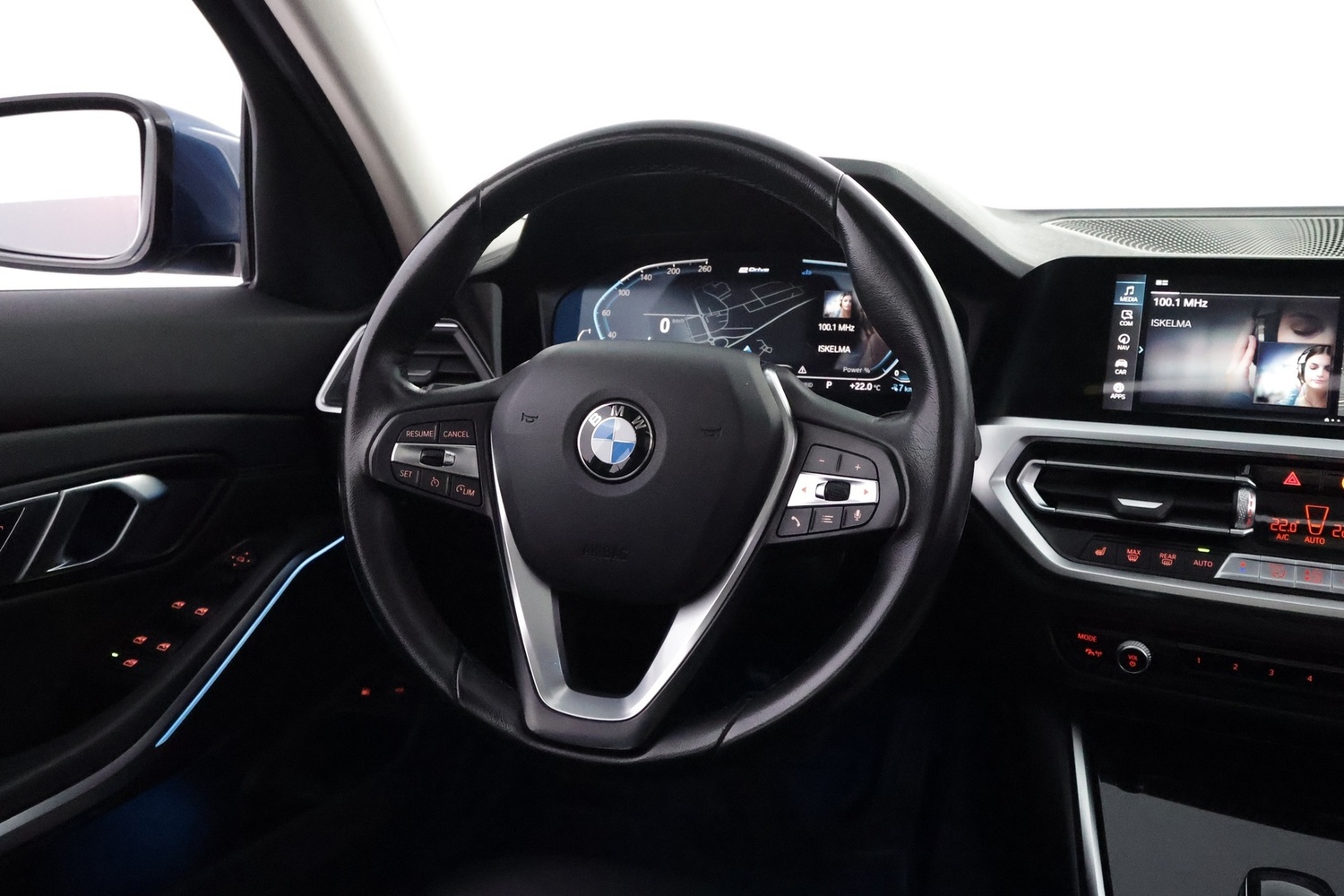 BMW 330 vaihtoauto