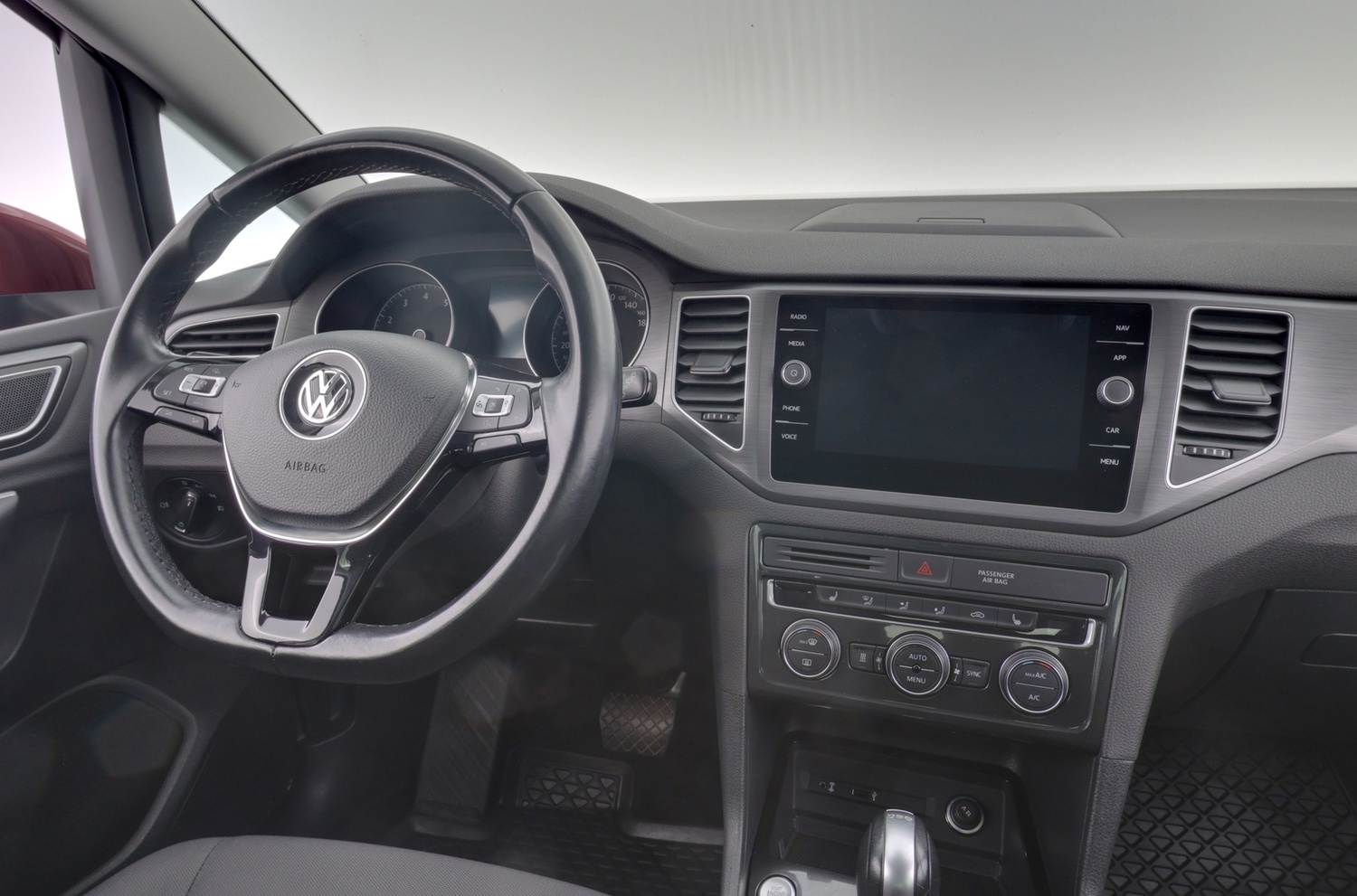 Volkswagen Golf Sportsvan vaihtoauto