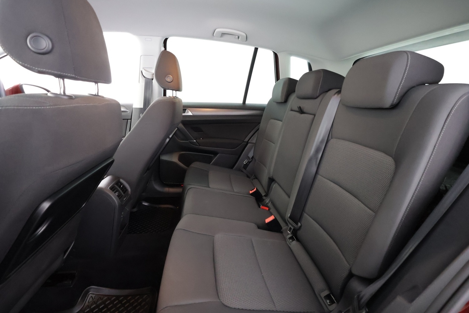 Volkswagen Golf Sportsvan vaihtoauto
