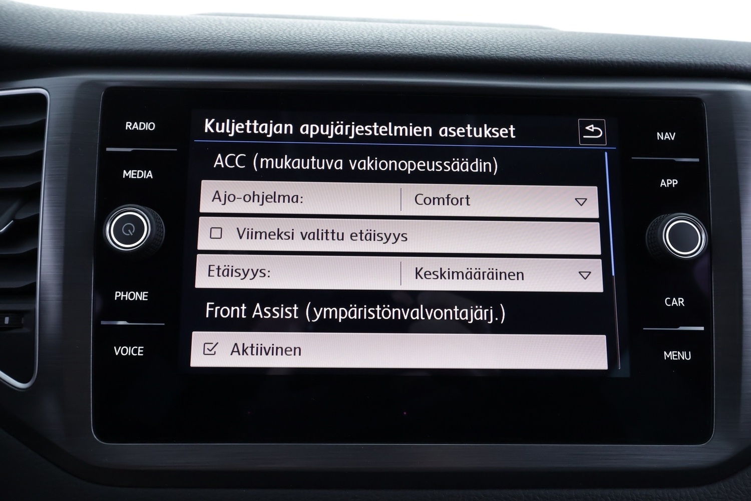 Volkswagen Golf Sportsvan vaihtoauto
