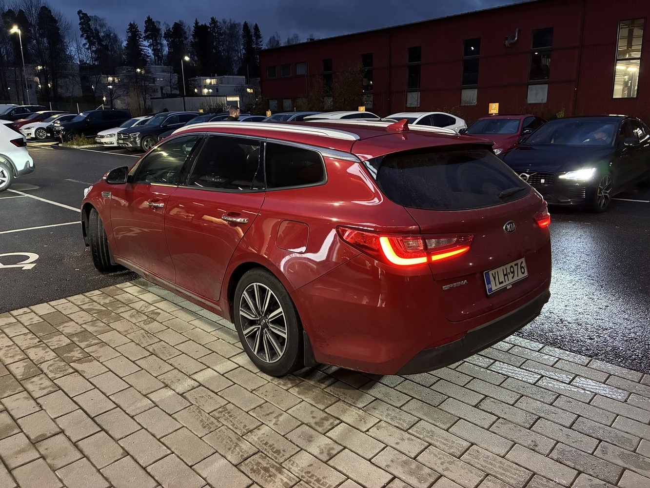 Kia Optima vaihtoauto