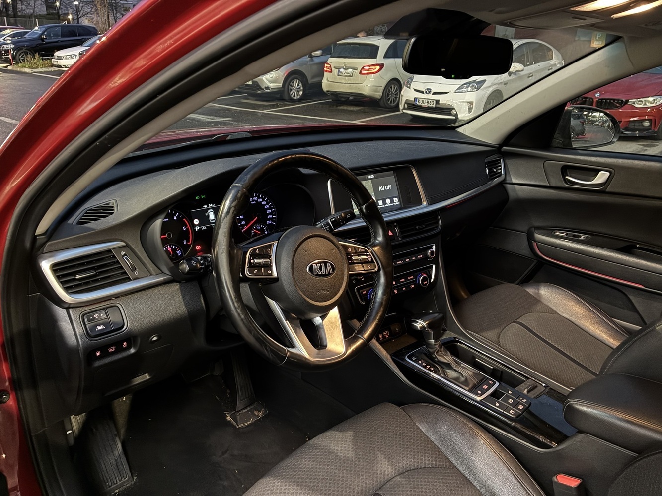 Kia Optima vaihtoauto