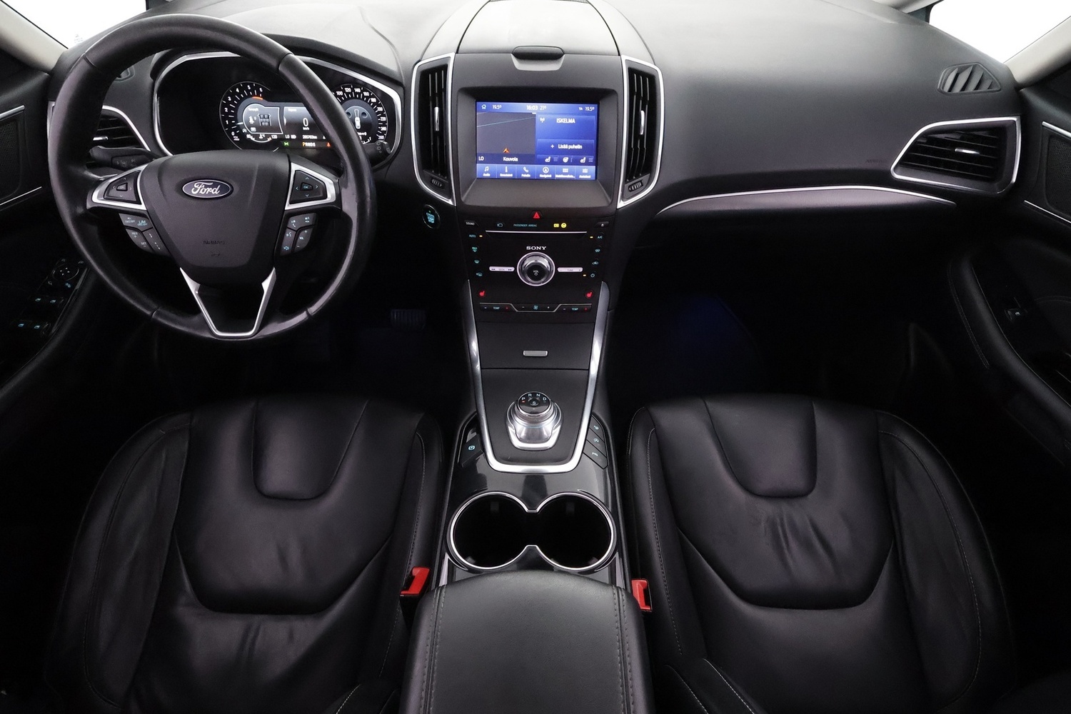Ford S-MAX vaihtoauto