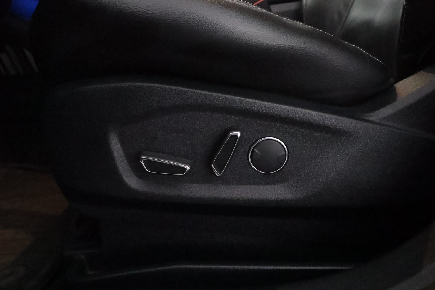 Ford S-MAX vaihtoauto