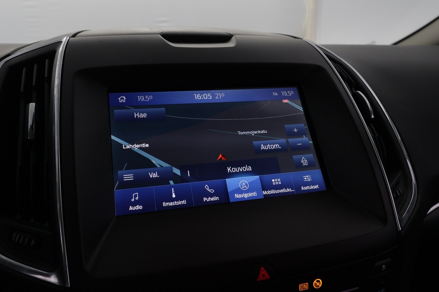 Ford S-MAX vaihtoauto