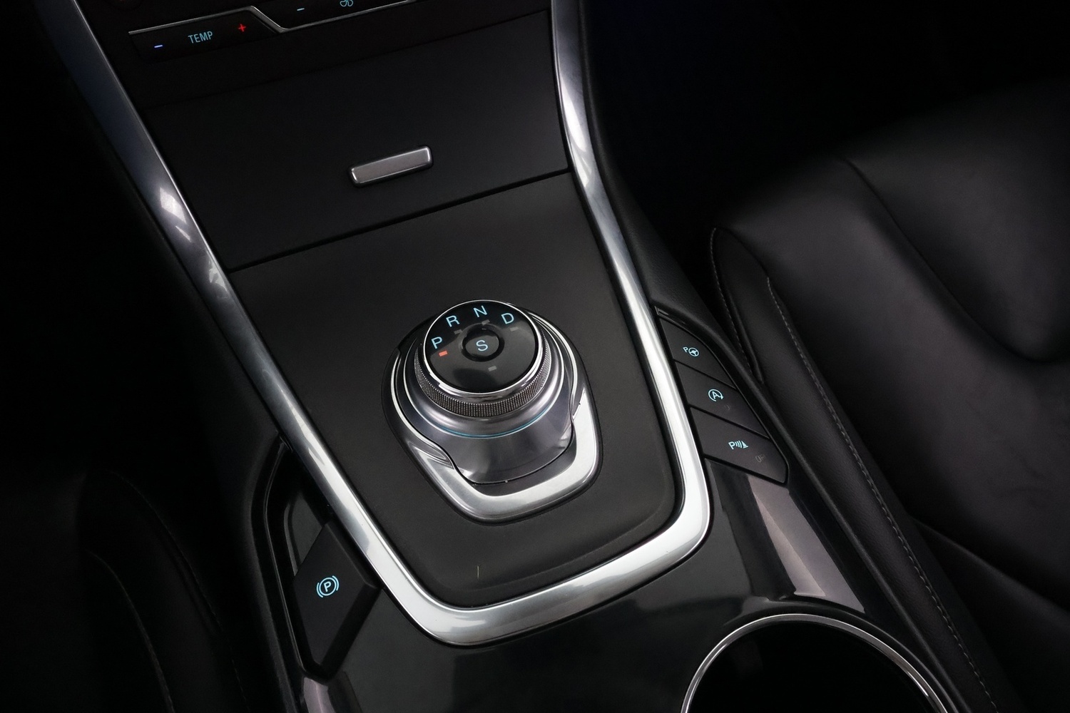 Ford S-MAX vaihtoauto