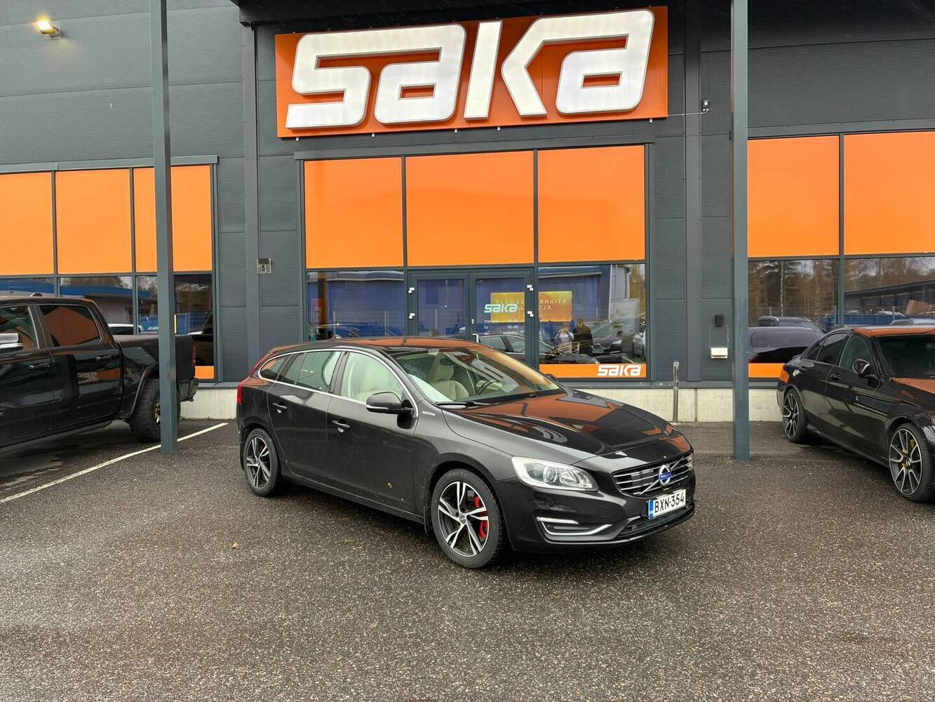 Volvo V60 vaihtoauto
