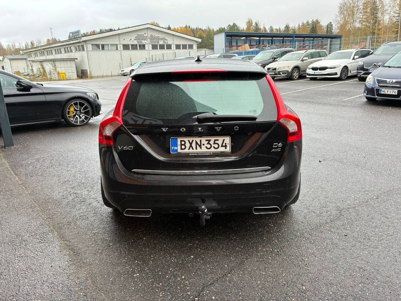 Volvo V60 vaihtoauto