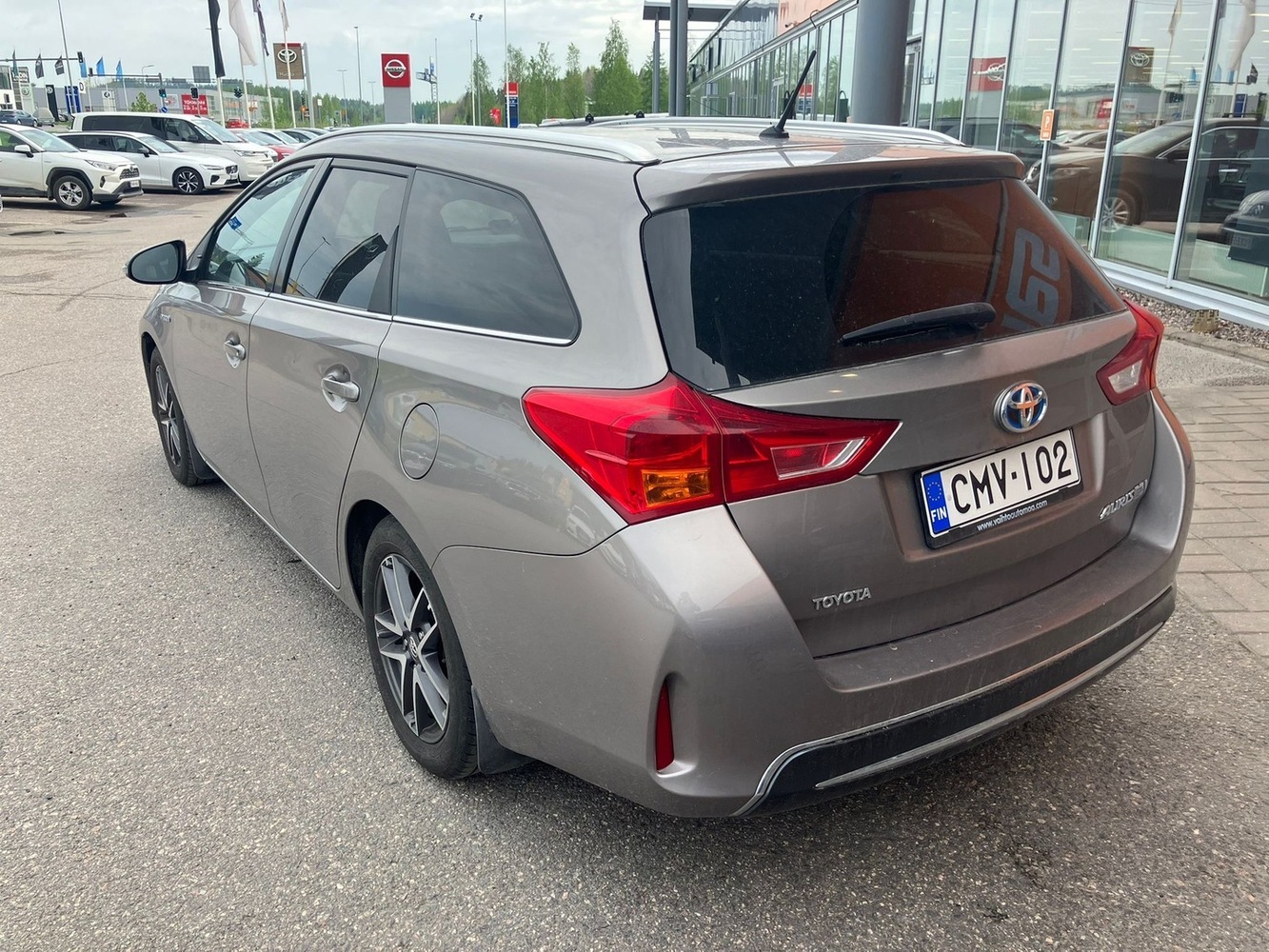 Toyota Auris vaihtoauto