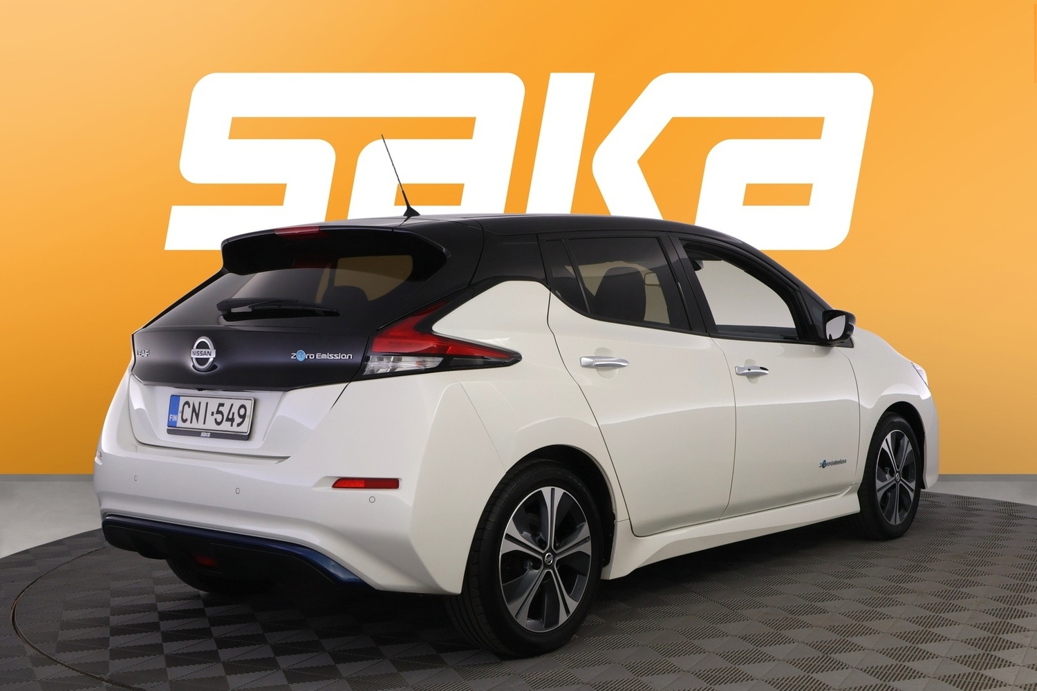 Nissan Leaf vaihtoauto