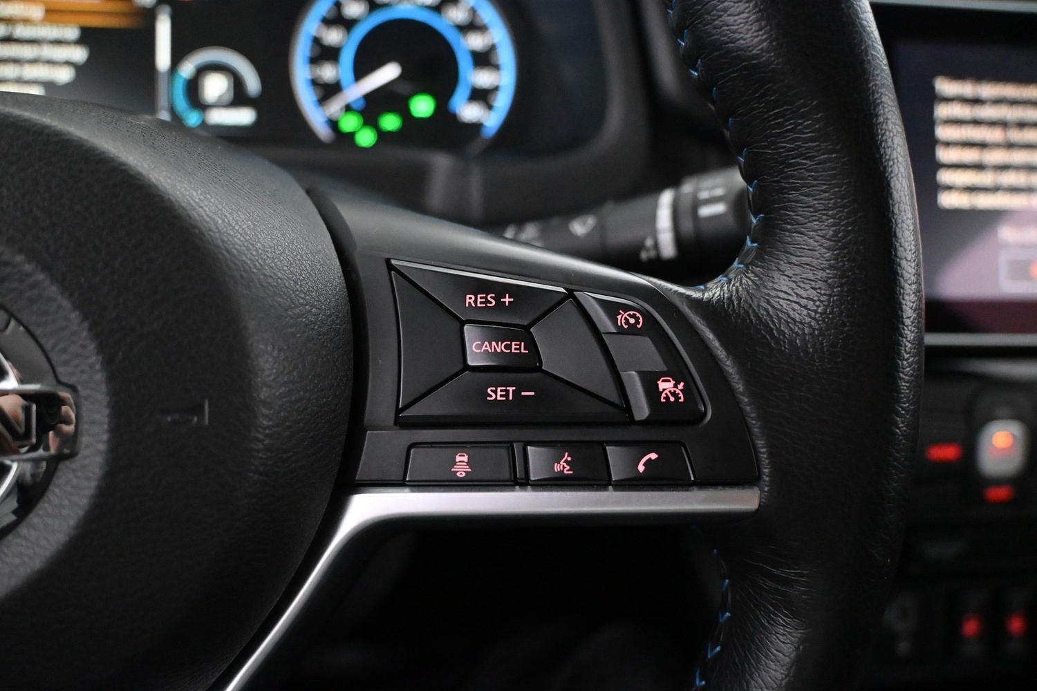 Nissan Leaf vaihtoauto