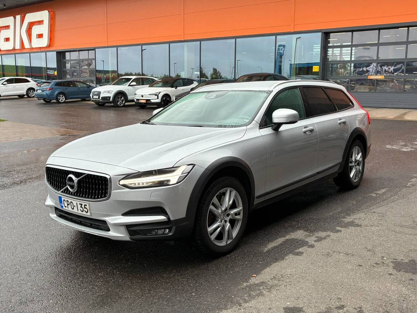Volvo V90 Cross Country vaihtoauto