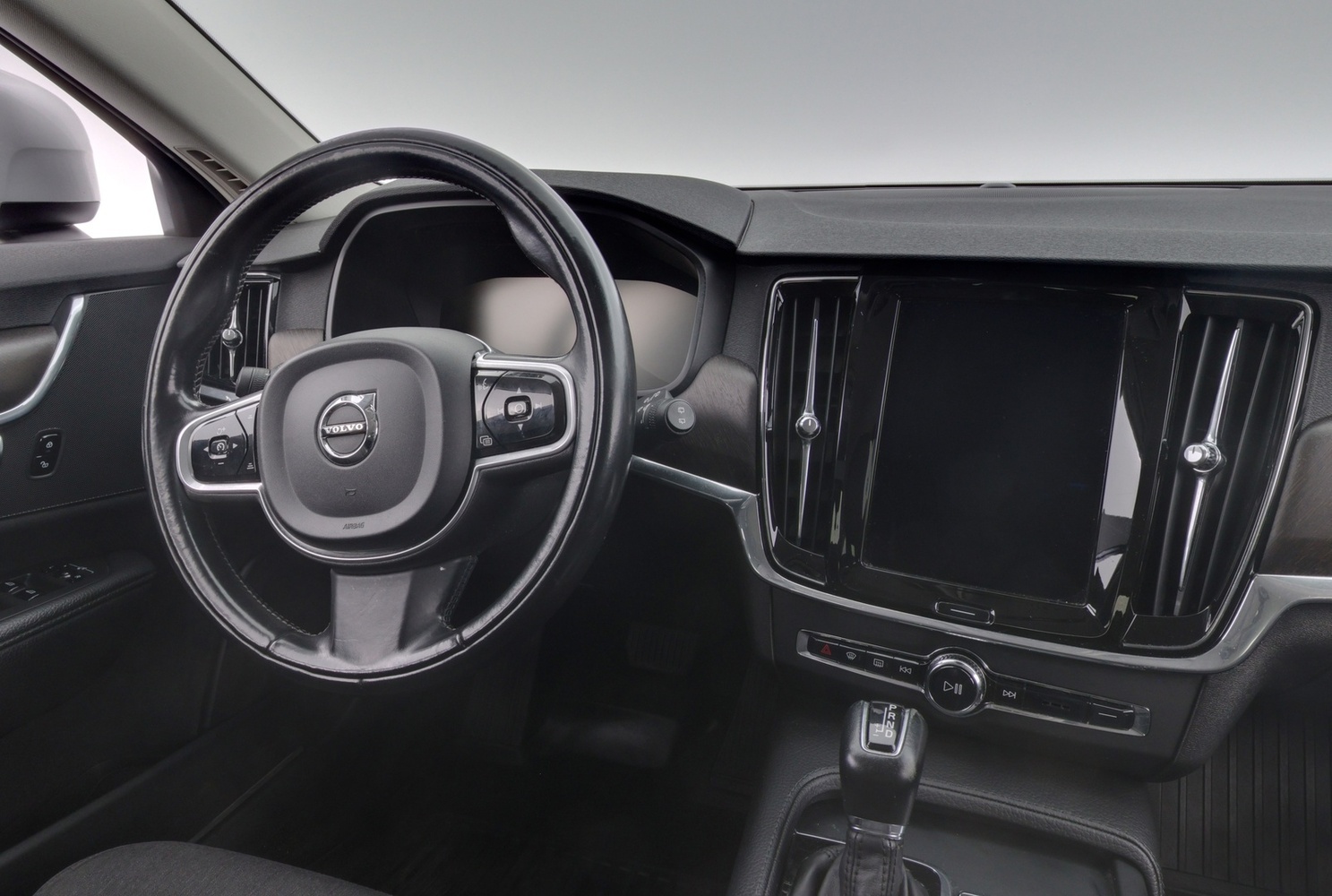 Volvo V90 Cross Country vaihtoauto