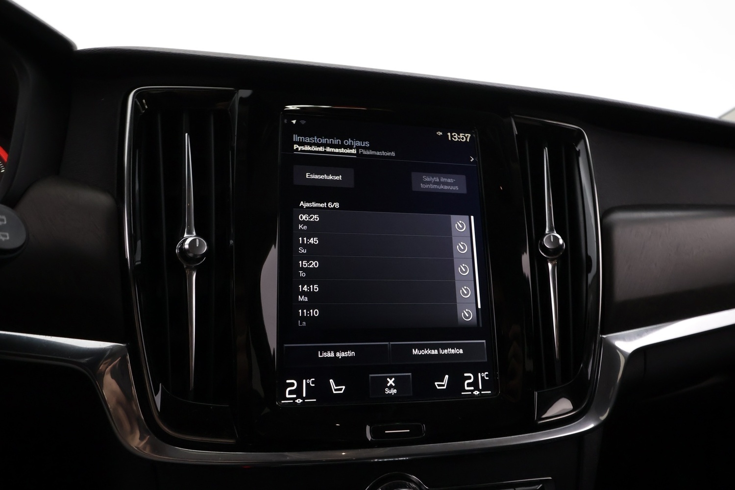 Volvo V90 Cross Country vaihtoauto