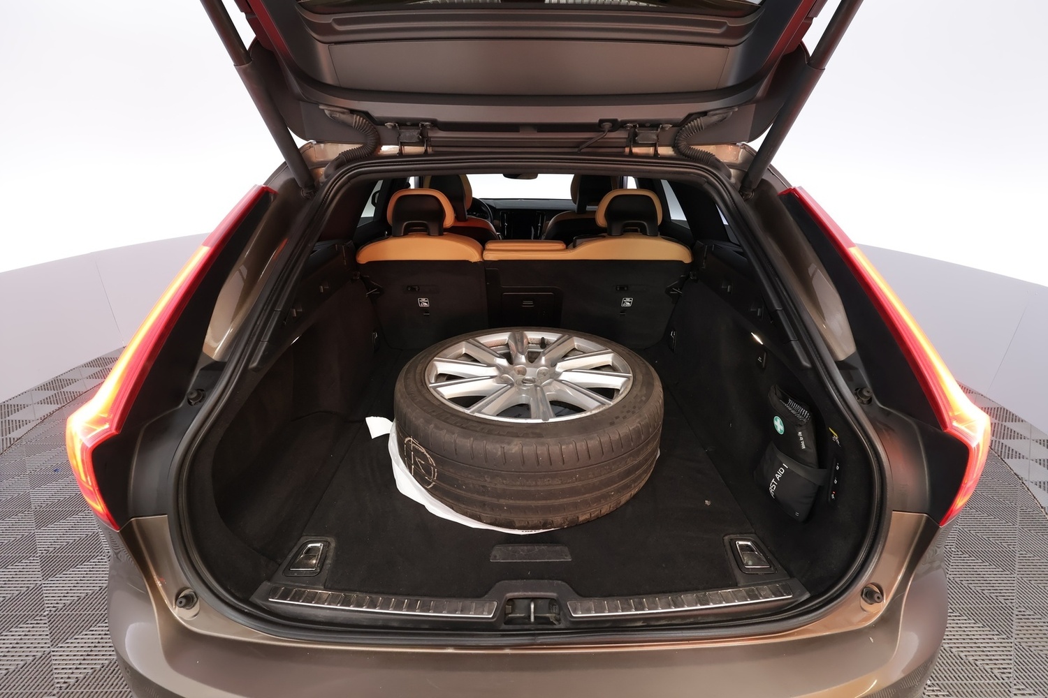 Volvo V90 vaihtoauto
