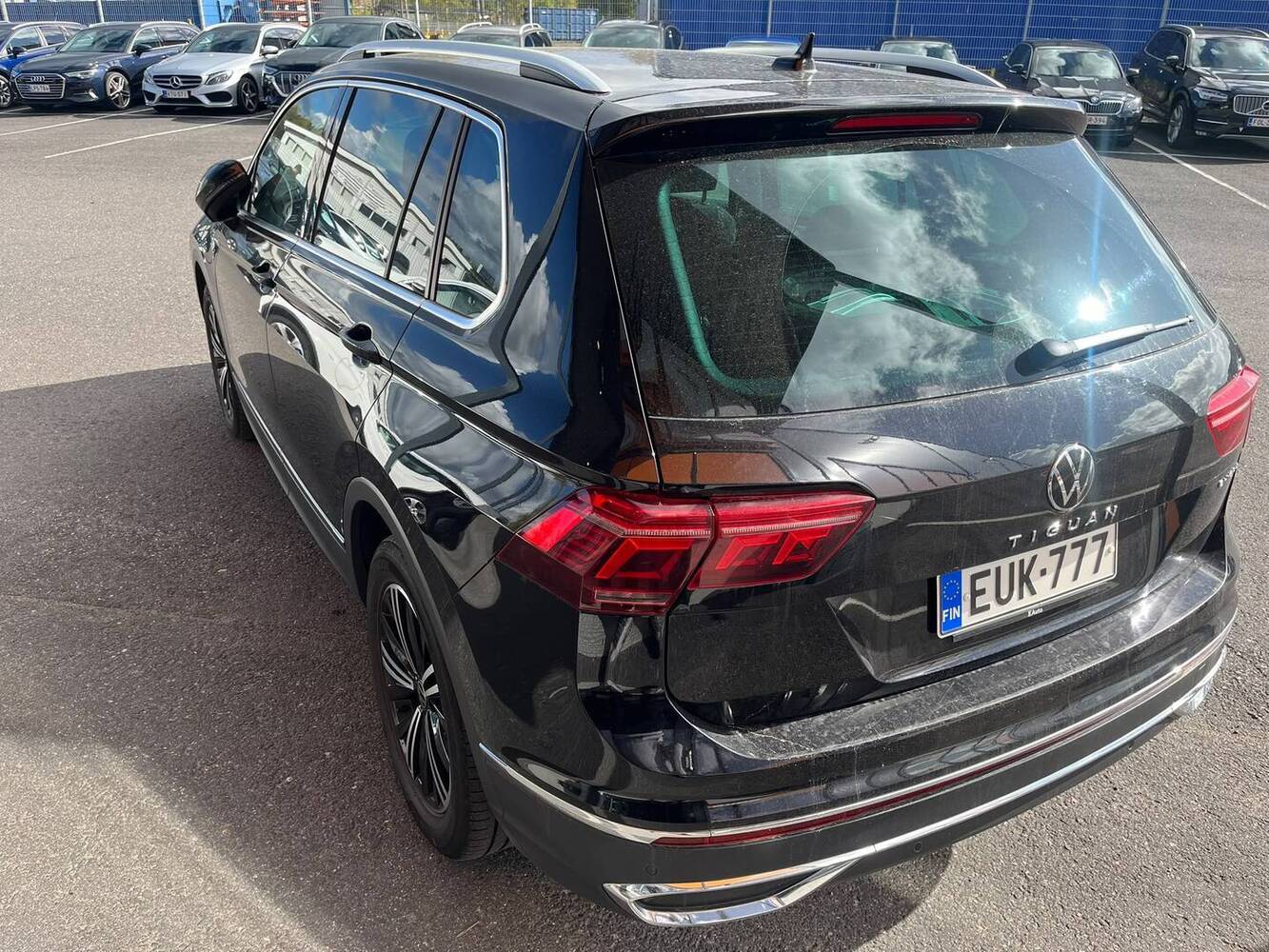Volkswagen Tiguan vaihtoauto