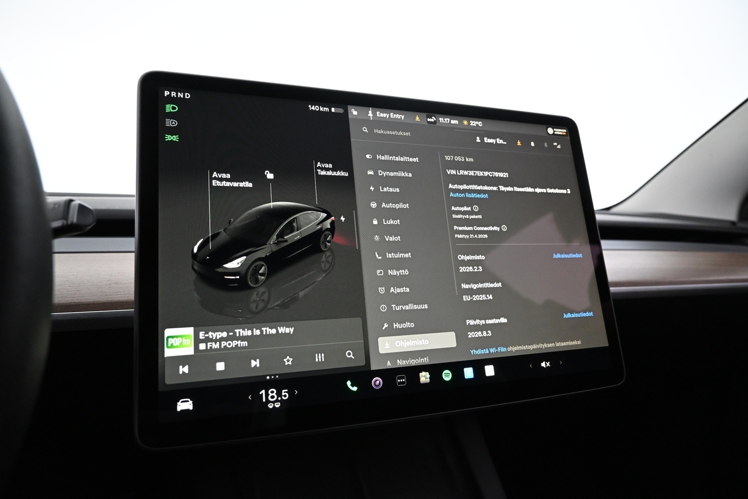 Tesla Model 3 vaihtoauto
