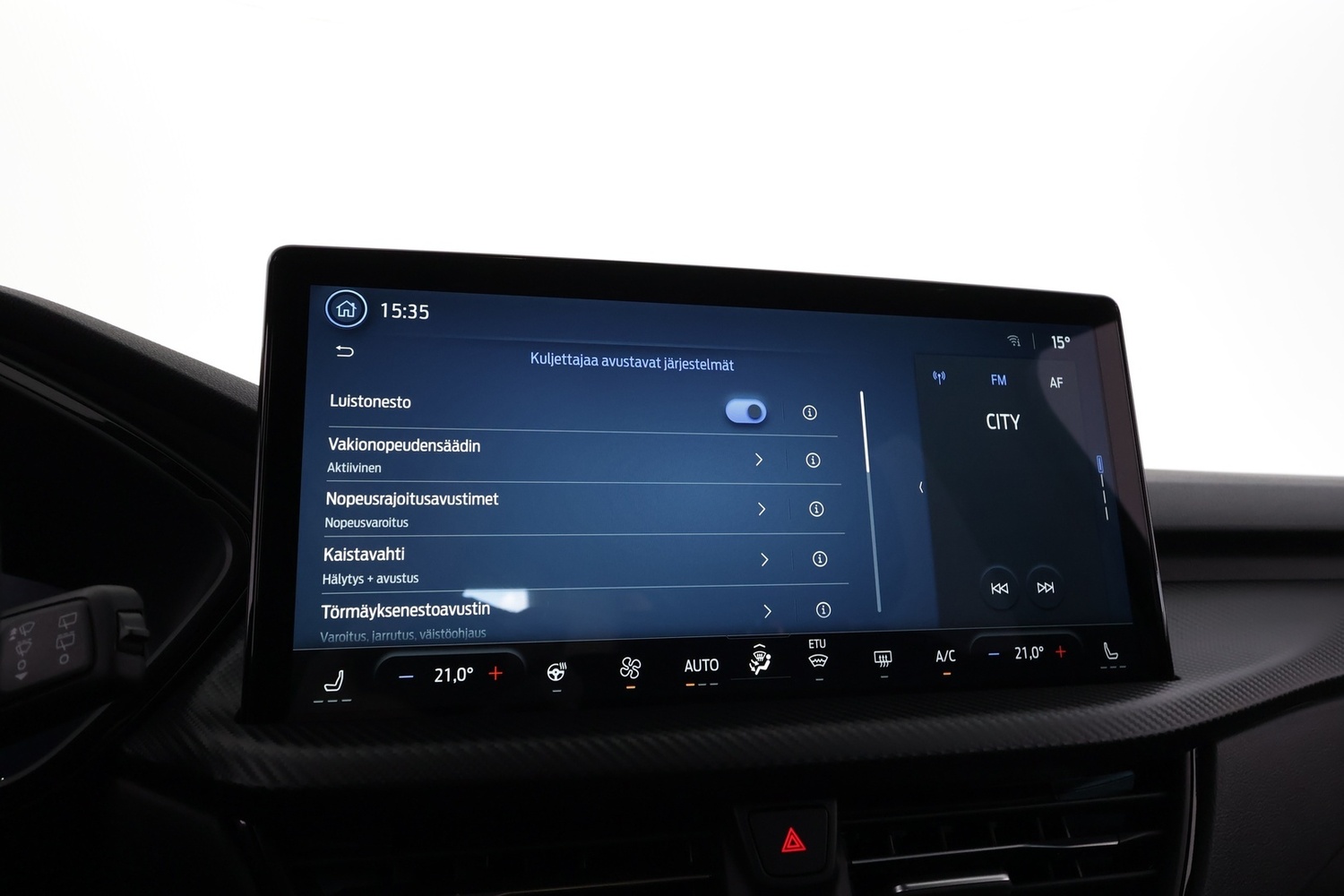 Ford Kuga vaihtoauto