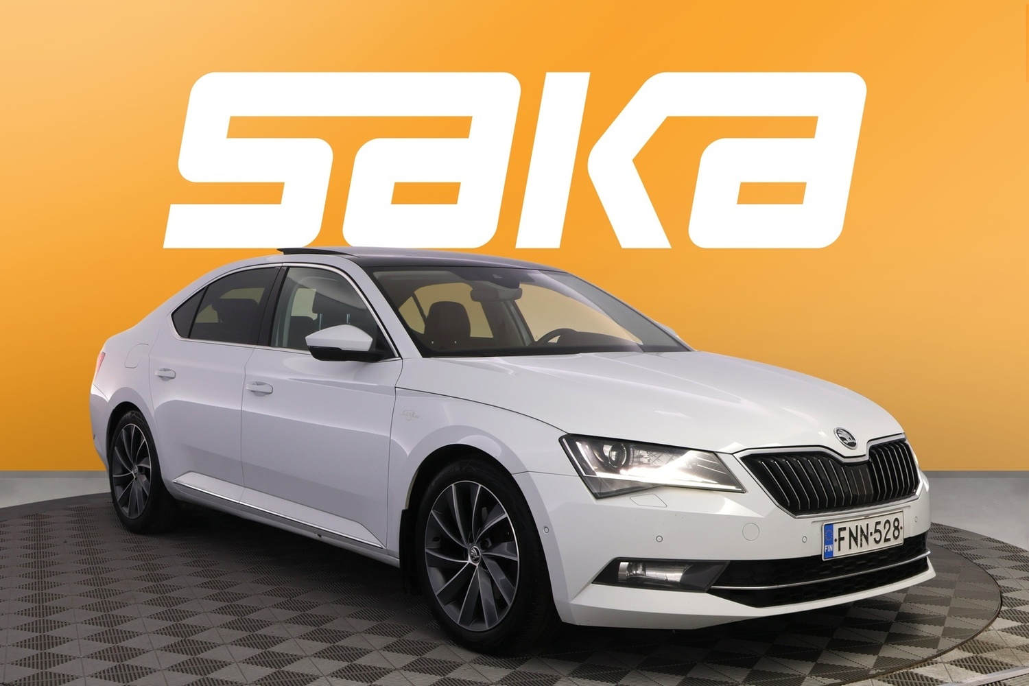 Skoda Superb vaihtoauto