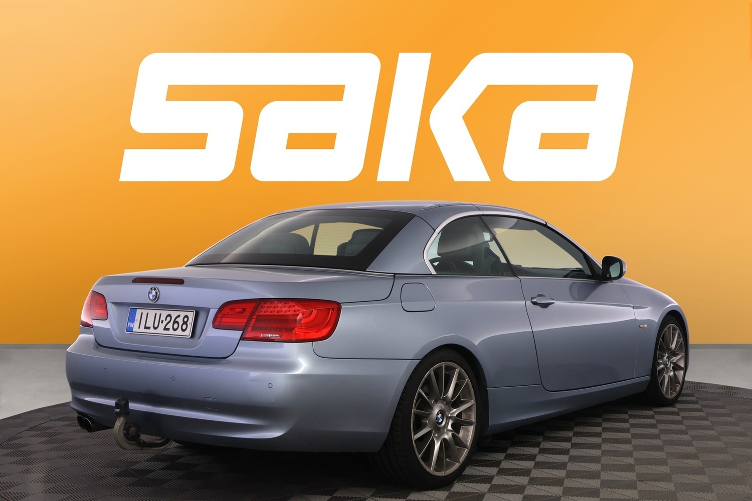 BMW 330 vaihtoauto
