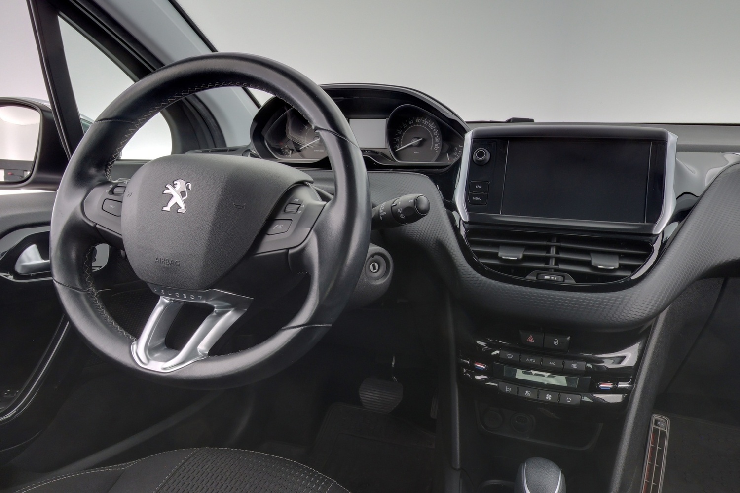 Peugeot 208 vaihtoauto