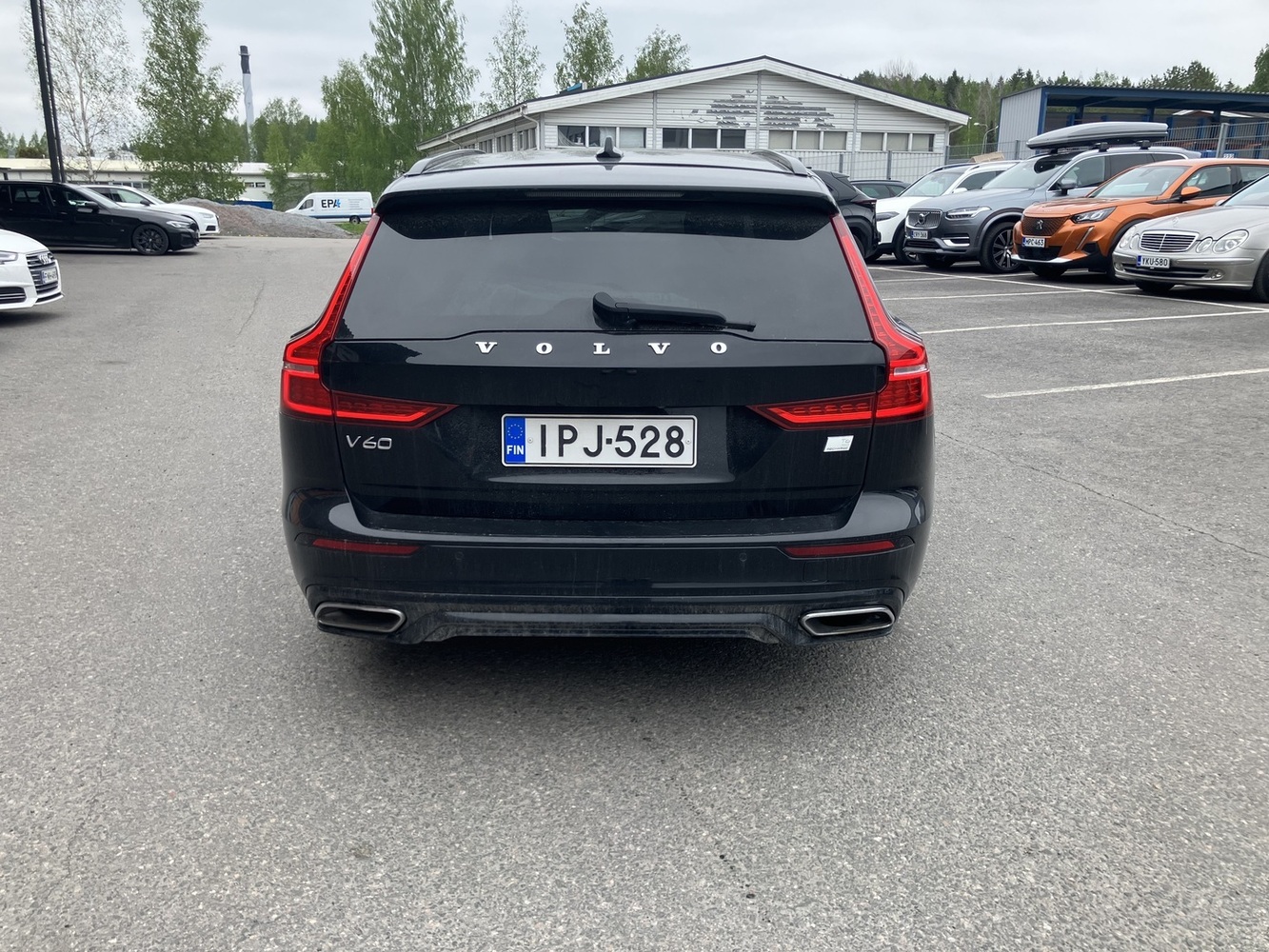 Volvo V60 vaihtoauto