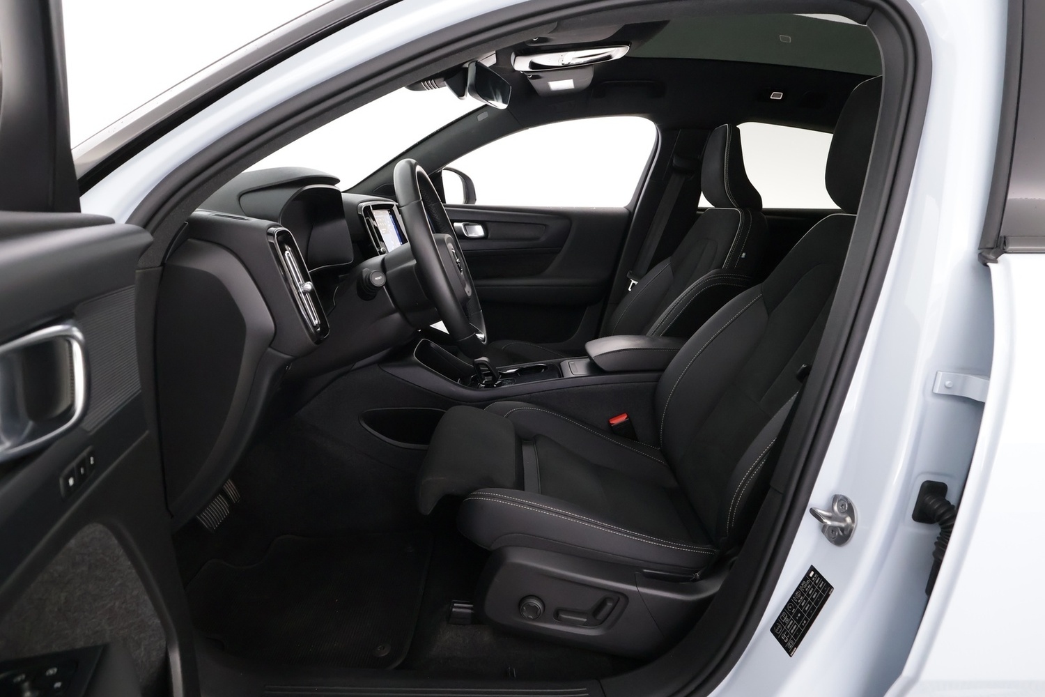 Volvo C40 vaihtoauto