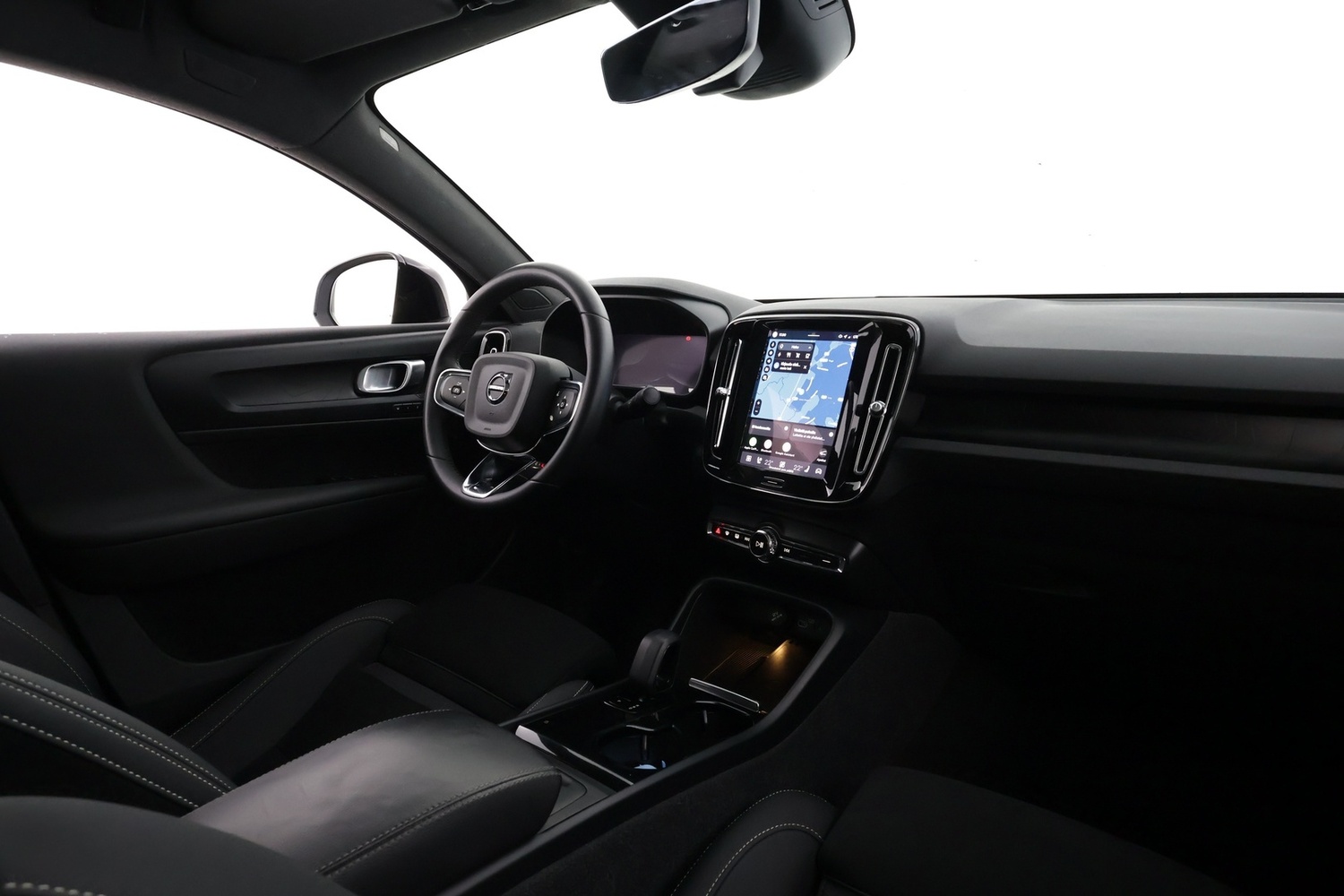 Volvo C40 vaihtoauto