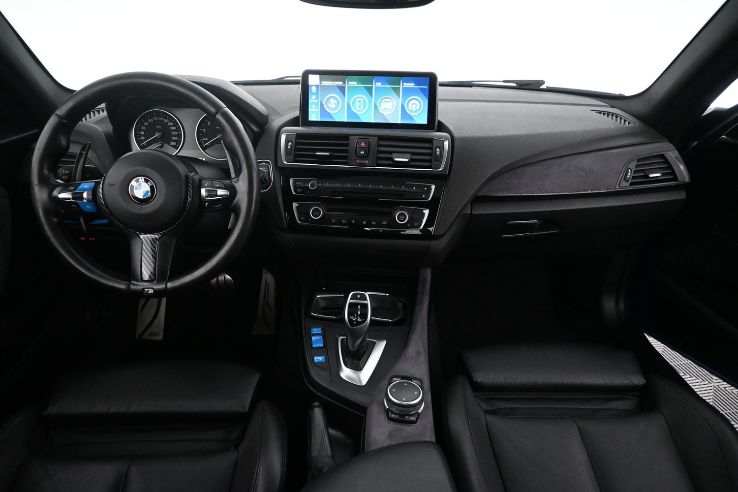BMW M235i vaihtoauto