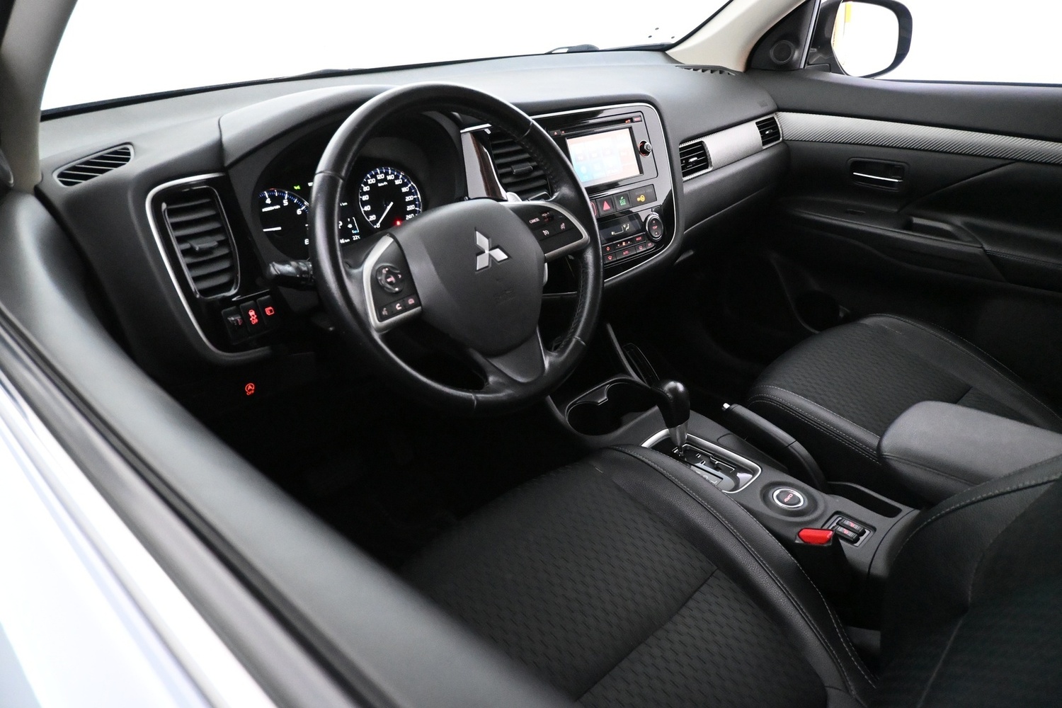 Mitsubishi Outlander vaihtoauto