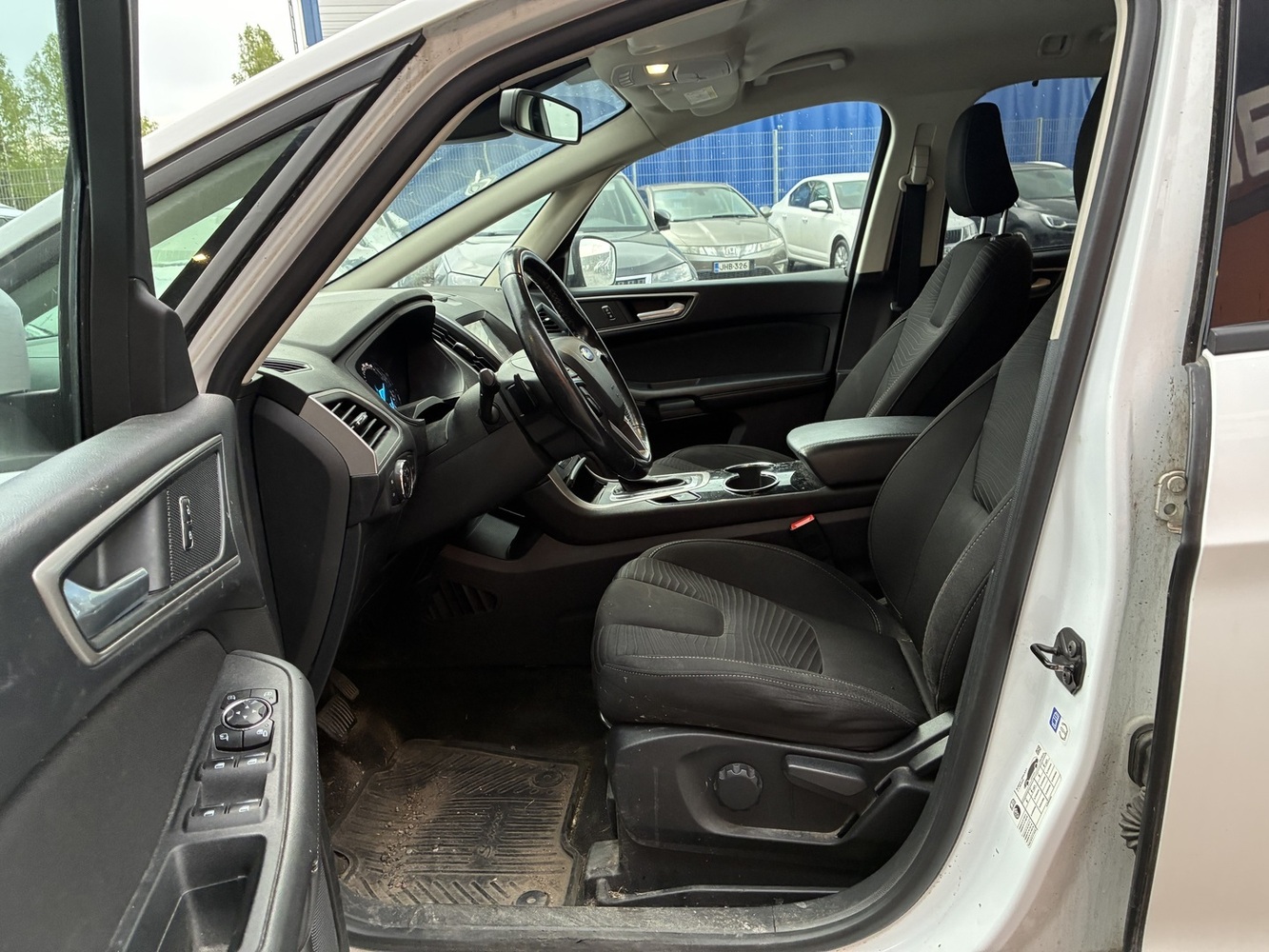 Ford S-MAX vaihtoauto