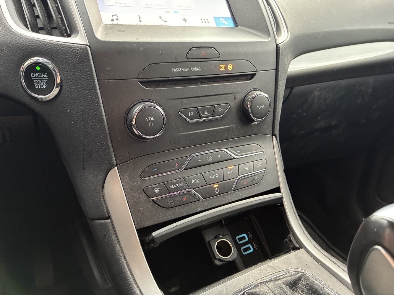 Ford S-MAX vaihtoauto