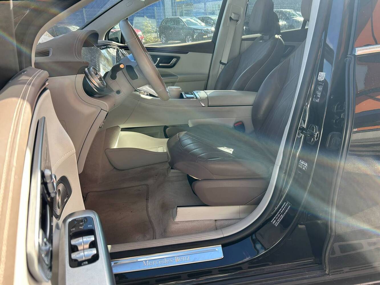 Mercedes-Benz EQE vaihtoauto