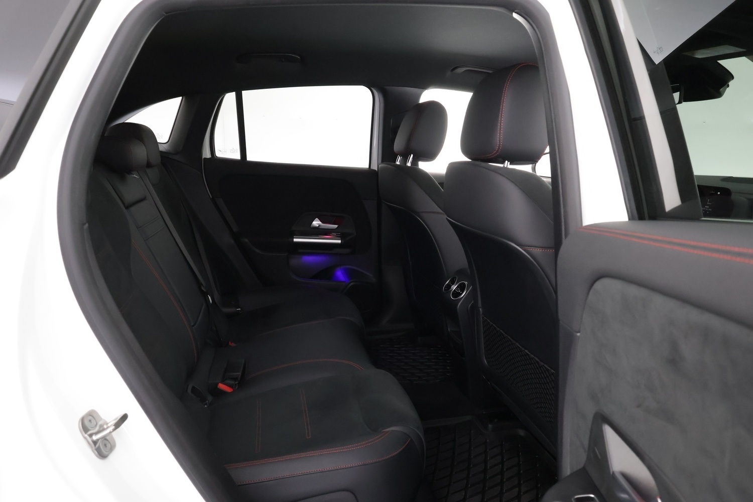 Mercedes-Benz EQA vaihtoauto