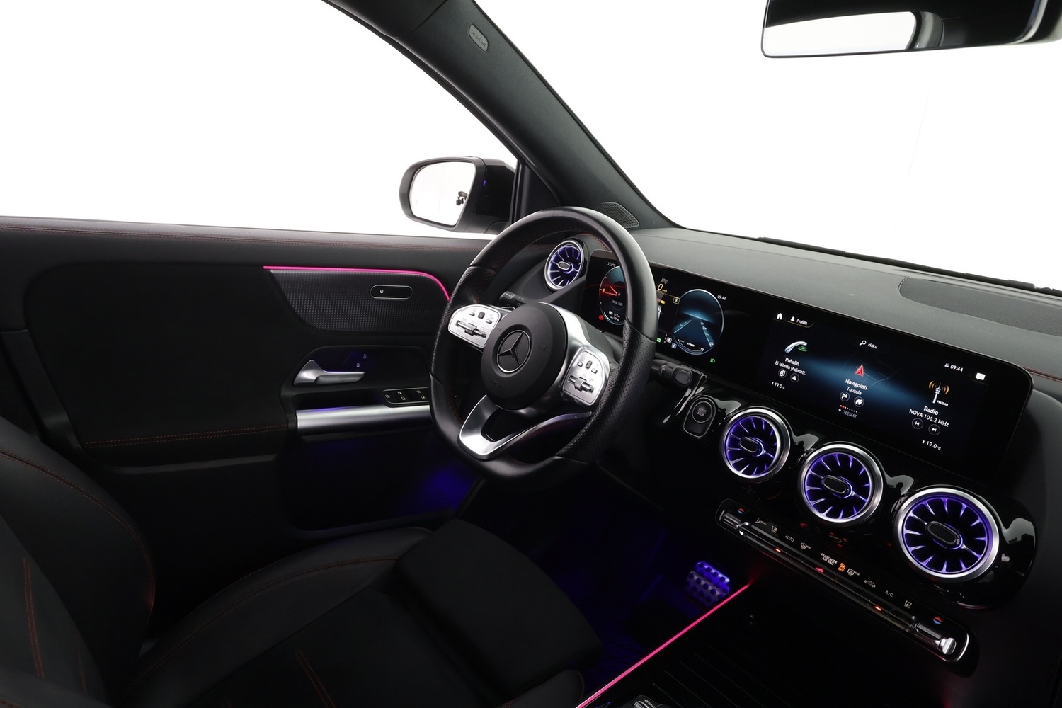 Mercedes-Benz EQA vaihtoauto