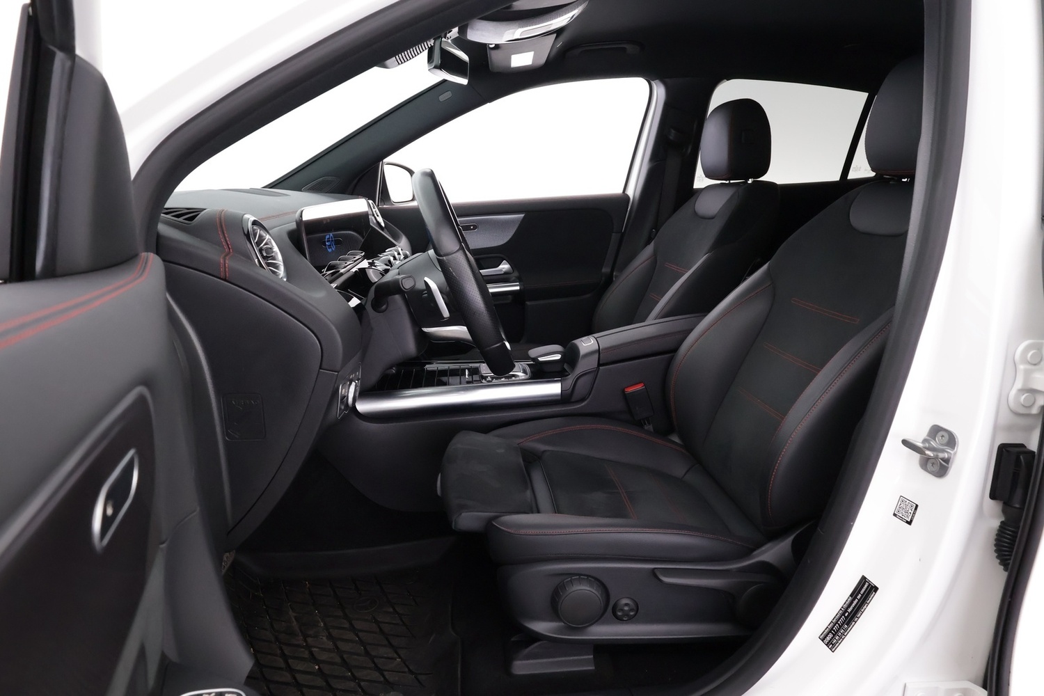 Mercedes-Benz EQA vaihtoauto