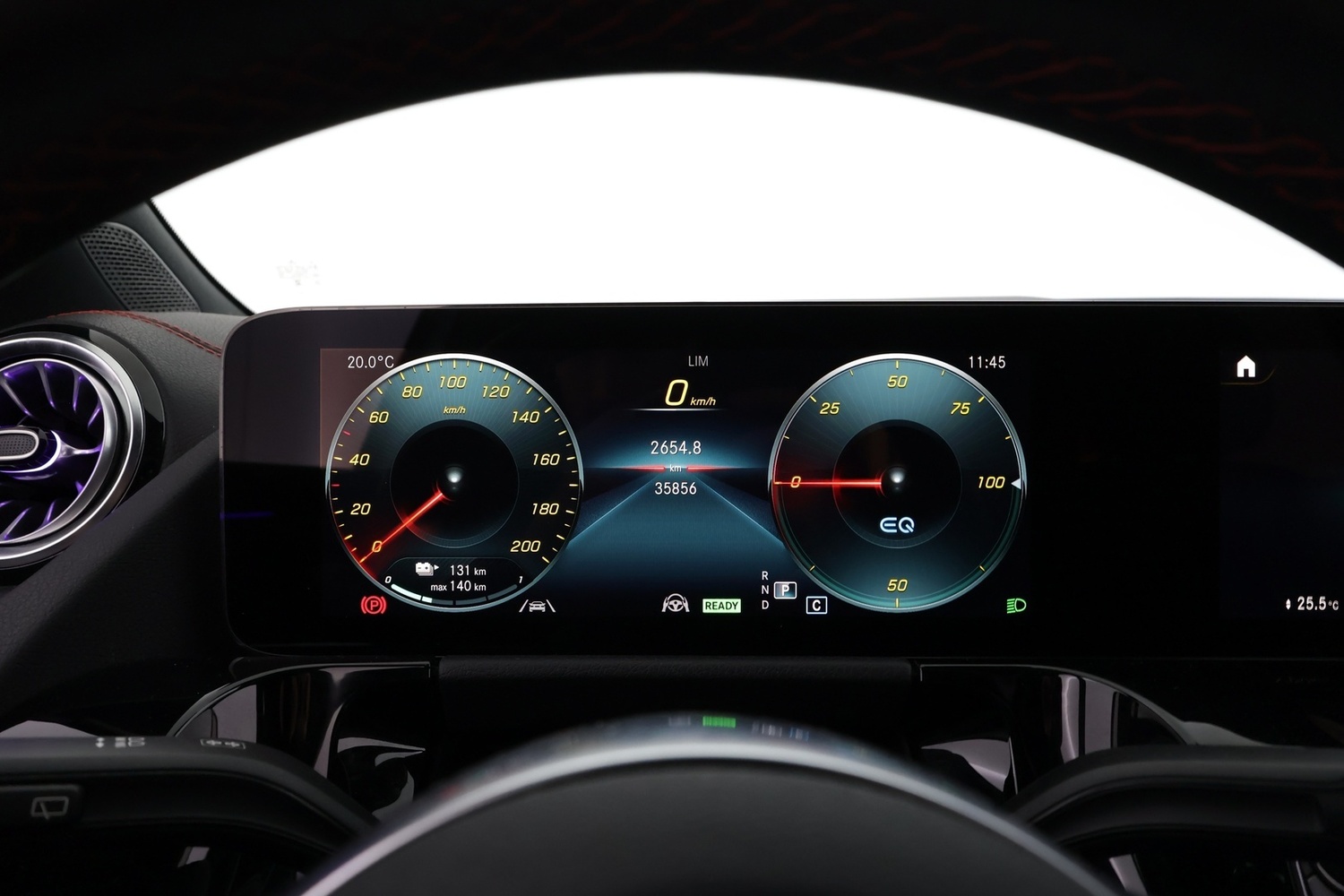 Mercedes-Benz EQA vaihtoauto