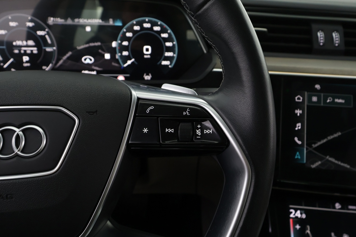 Audi e-tron vaihtoauto