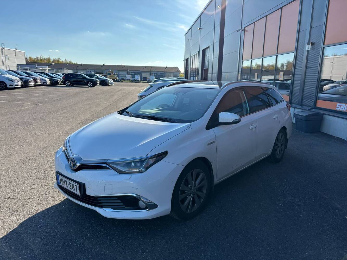 Toyota Auris vaihtoauto