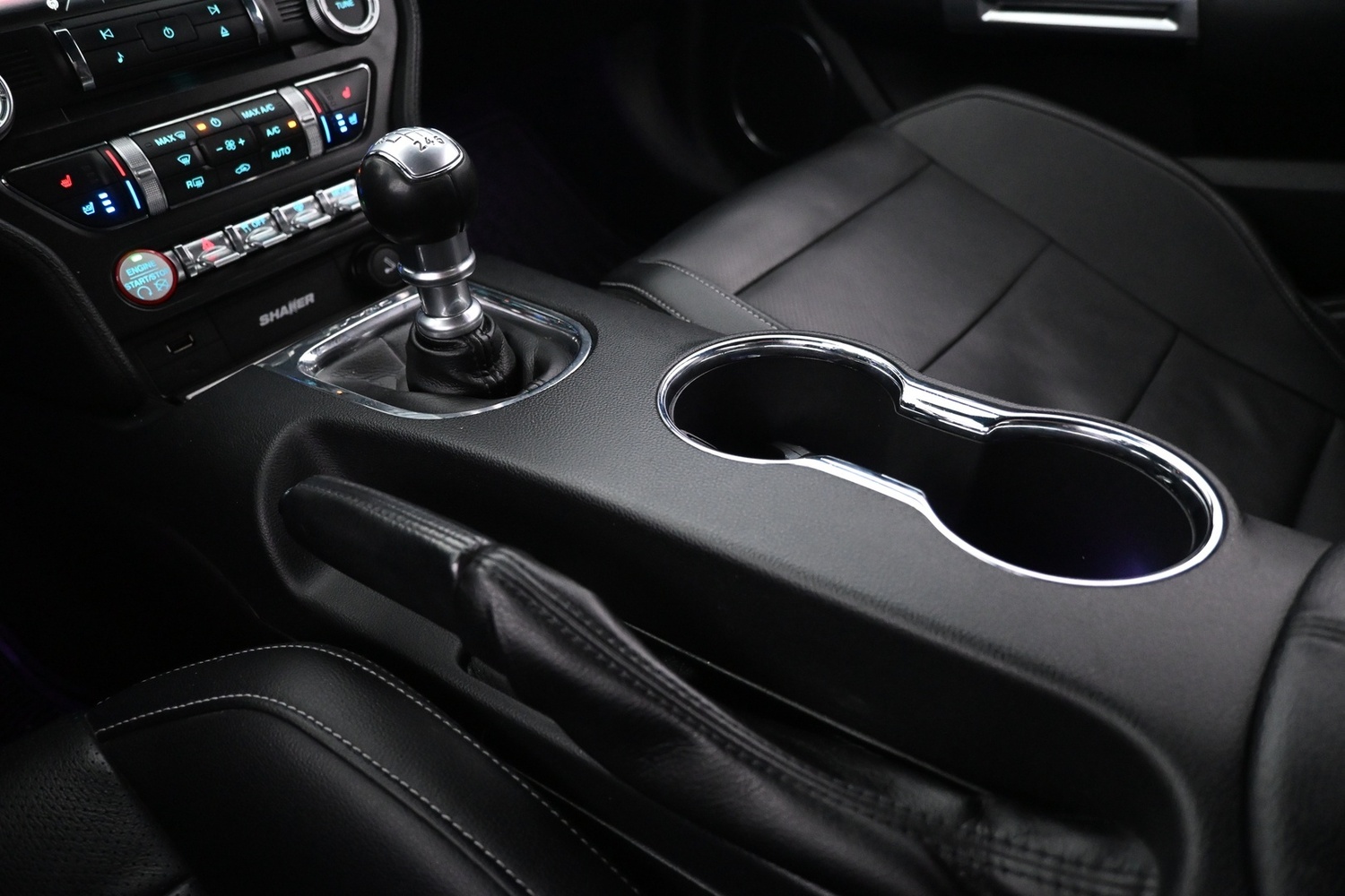 Ford USA Mustang vaihtoauto