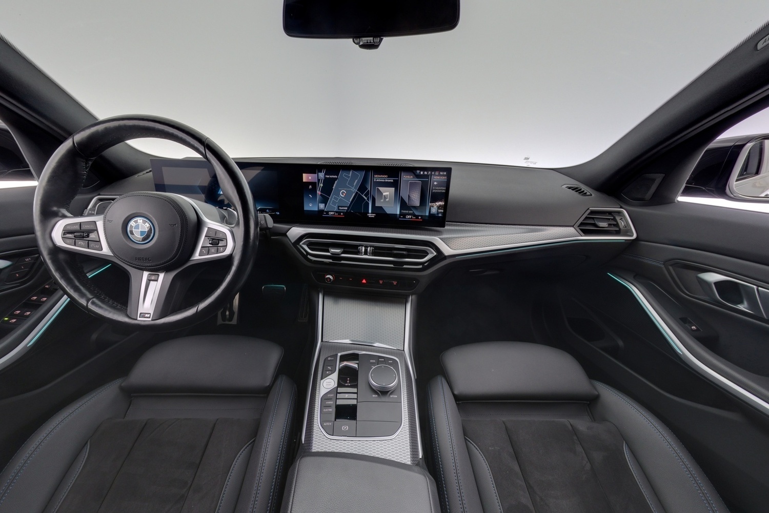 BMW 330 vaihtoauto