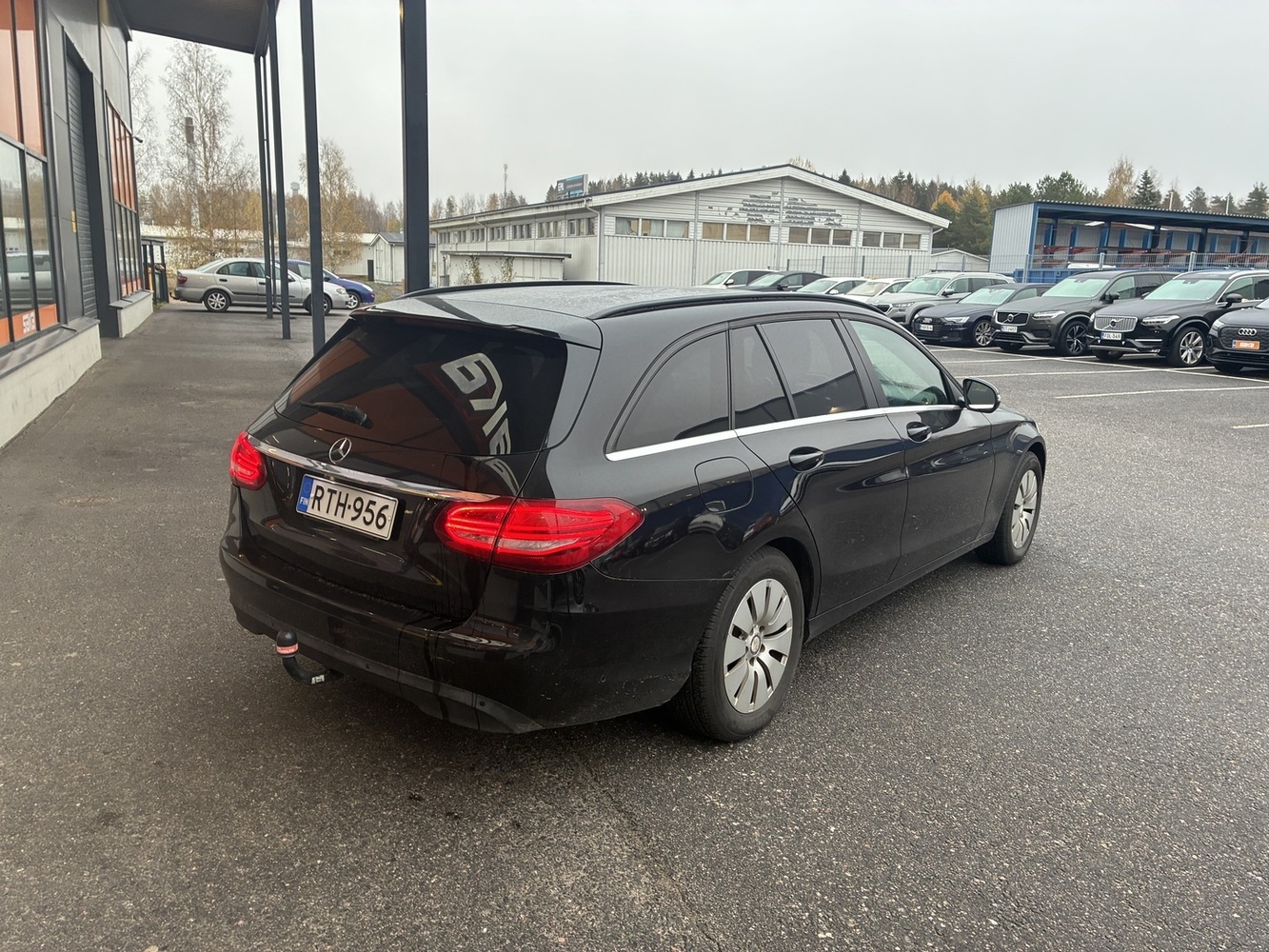 Mercedes-Benz C vaihtoauto